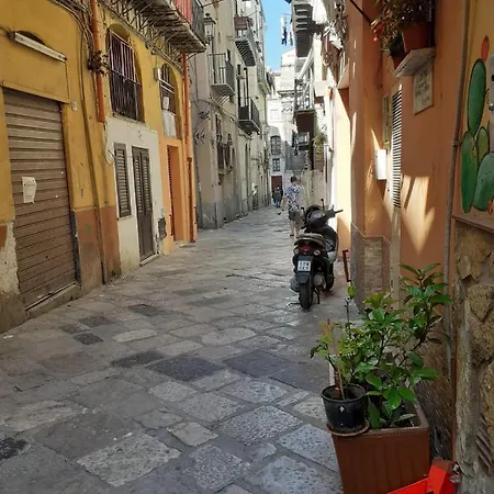 Ferienhaus Casa Mercato Ballaro'
